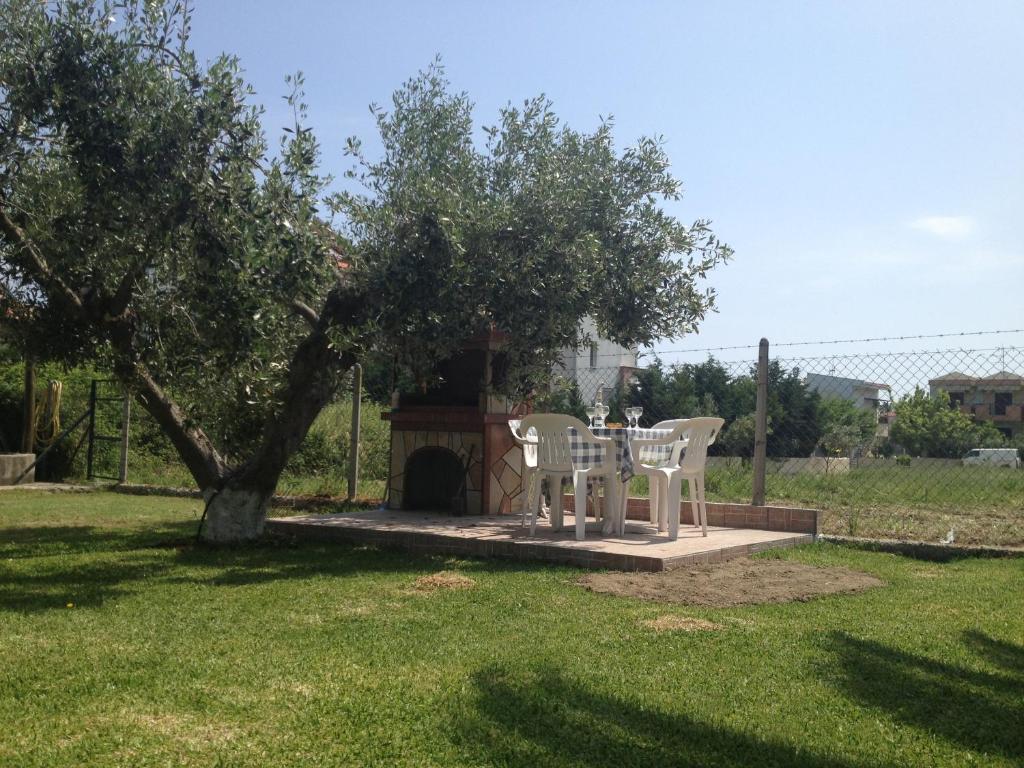 Villa Maria Polychrono Bagian luar foto