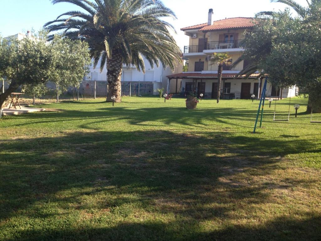Villa Maria Polychrono Bagian luar foto